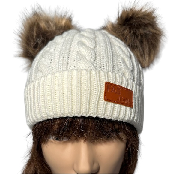 FAS Jeans Beanie OS Off White Double Pom Cable Knit Wool - Picture 2 of 8